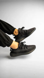 adidas Yeezy Boost 350 V2 Onyx (HQ4540) | SneakerClassics