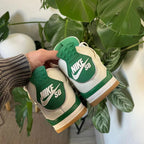 Jordan 4 Retro SB Pine Green (DR5415-103) | SneakerClassics