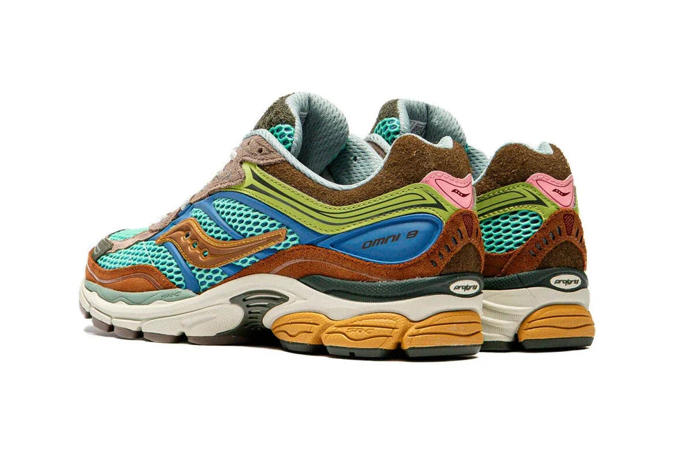 Saucony ProGrid Omni 9 Sneaker Politics Sportsman's Paradise (S71032) | SneakerClassics