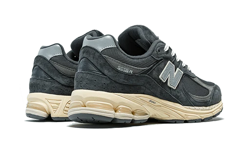 New Balance 2002R Black Dark Grey (M2002RBL) | SneakerClassics