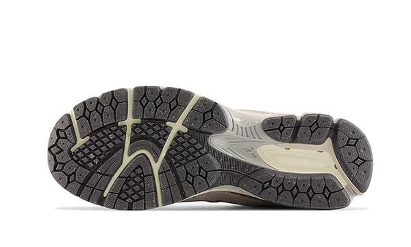 New Balance 2002R Rain Cloud (M2002RSA) | SneakerClassics