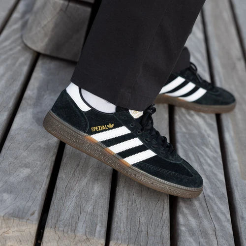 adidas Samba OG Black White Gum (BZ0058) | SneakerClassics