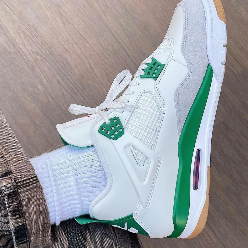Jordan 4 Retro SB Pine Green (DR5415-103) | SneakerClassics