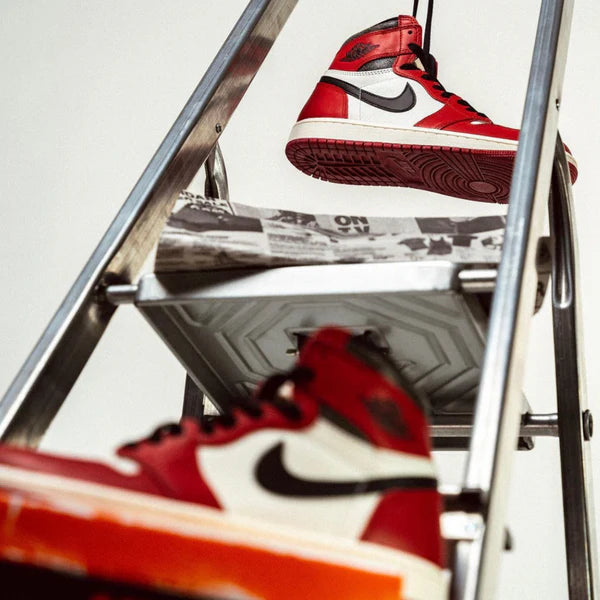 Jordan 1 Retro High OG Chicago Lost and Found (DZ5485-612) | SneakerClassics