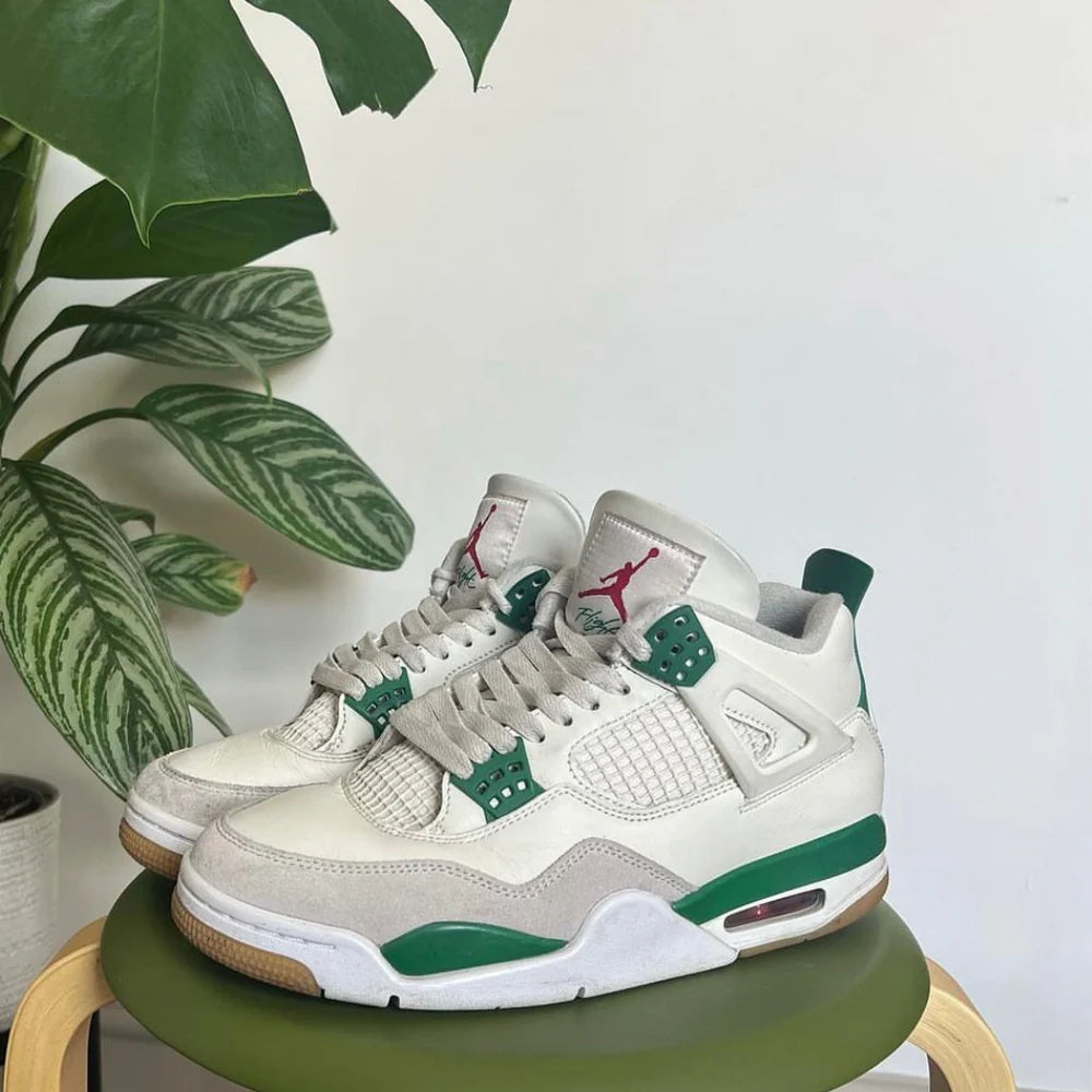 Jordan 4 Retro SB Pine Green (DR5415-103) | SneakerClassics