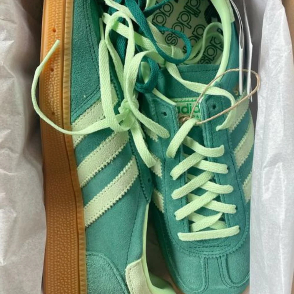 adidas Handball Spezial Collegiate Green Semi Green Spark (Women's) (IE5896) | SneakerClassics
