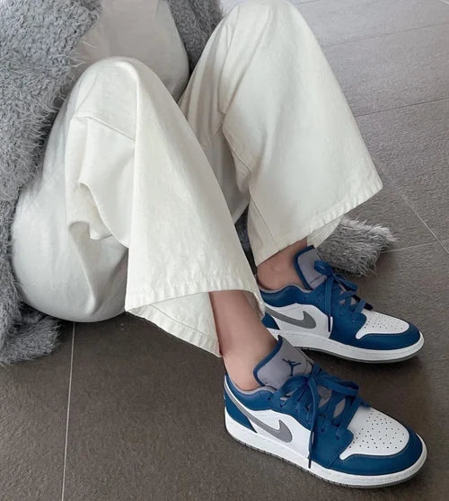 Jordan 1 Low SE True Blue (DM1199-140) | SneakerClassics