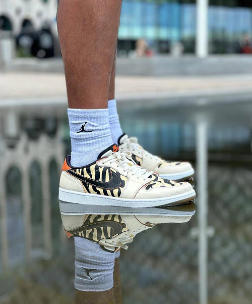 Jordan 1 Low OG Year of the Tiger (DH6932-100) | SneakerClassics