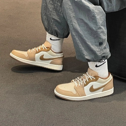 Jordan 1 Low SE Hemp Light British Tan (HF5753-221) | SneakerClassics