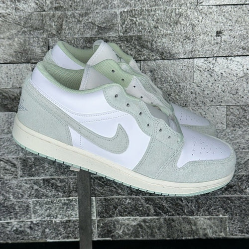 Jordan 1 Low SE Seafoam (FN5214-131) | SneakerClassics