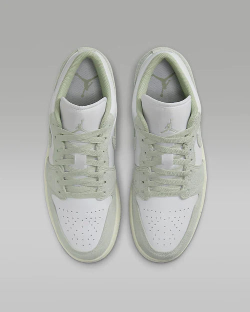 Jordan 1 Low SE Seafoam (FN5214-131) | SneakerClassics