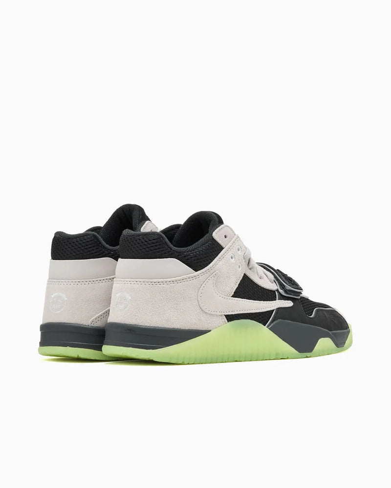 Jordan Jumpman Jack TR Travis Scott x Chase B Black Night Silver (IH7971-001) | SneakerClassics