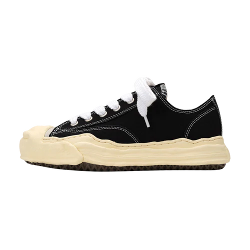 Maison Mihara Yasuhiro Hank Vintage Sole Canvas Low Black (A09FW734-BLK) | SneakerClassics