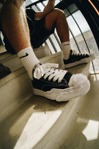 Maison Mihara Yasuhiro Hank OG Sole Canvas Low Black (A05FW702) | SneakerClassics