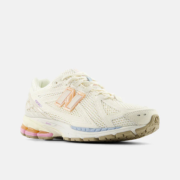 New Balance 1906R Pink Sugar (M1906RBP) | SneakerClassics