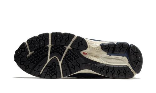 New Balance 2002R Gore-Tex Navy Arctic Grey (M2002RXF) | SneakerClassics