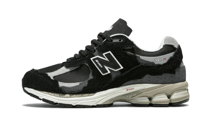 New Balance 2002R Protection Pack Black Grey (M2002RDJ) | SneakerClassics