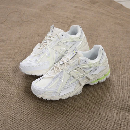 New Balance 1906A White Green (U1906AE) | SneakerClassics
