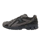 New Balance 1906D size? Exclusive Protection Pack Black Grey (M1906DSB) | SneakerClassics