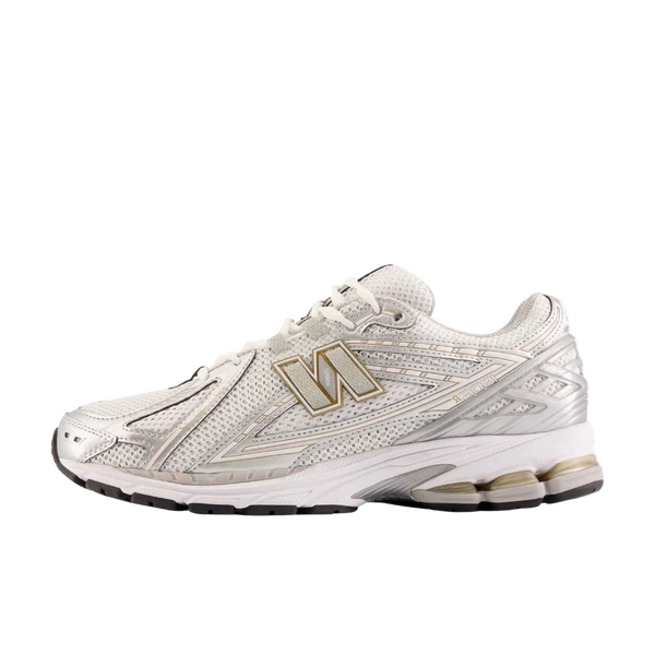 New Balance 1906R White Rain Cloud Silver Metallic (M1906RI) | SneakerClassics