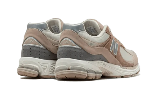 New Balance 2002R Driftwood Sandstone (M2002RSI) | SneakerClassics