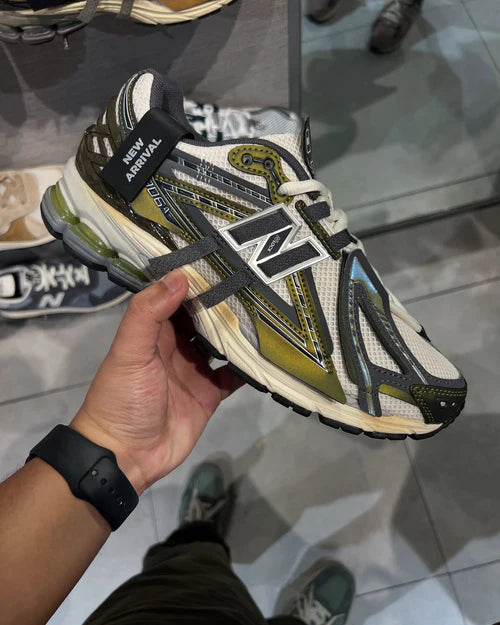 New Balance 1906A Olive Juice Sea Salt (U1906ANC) | SneakerClassics