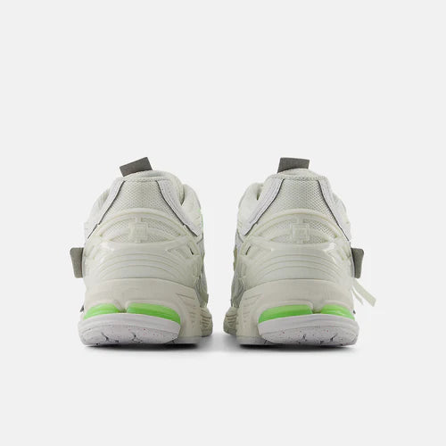 New Balance 1906A White Green (U1906AE) | SneakerClassics