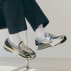 New Balance 1906L Silver Metallic Cream (U1906LOB) | SneakerClassics