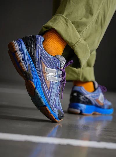 New Balance 1906R Action Bronson Medusa Azul (M1906RON) | SneakerClassics