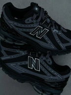New Balance 1906R Black Phantom (M1906RLB) | SneakerClassics