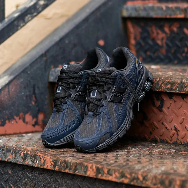 New Balance 1906R Cordura Outerspace (M1906RWE) | SneakerClassics