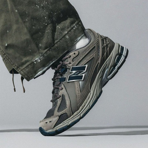 New Balance 1906R Grey Indigo (M1906RB) | SneakerClassics