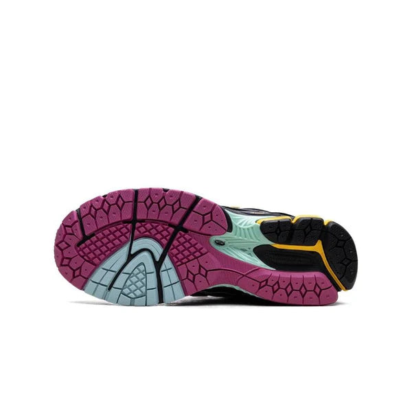 New Balance 1906R Neon Nights (M1906RCP) | SneakerClassics