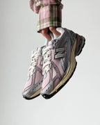 New Balance 1906R Rose Sugar Silver (U1906RNF) | SneakerClassics