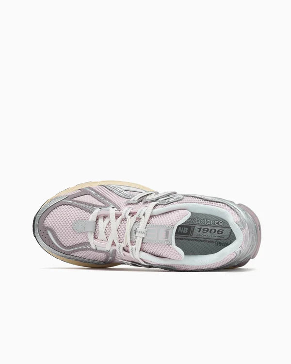 New Balance 1906R Rose Sugar Silver (U1906RNF) | SneakerClassics