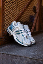 New Balance 1906R Silver Metallic Deep Ocean (U1906RCE) | SneakerClassics