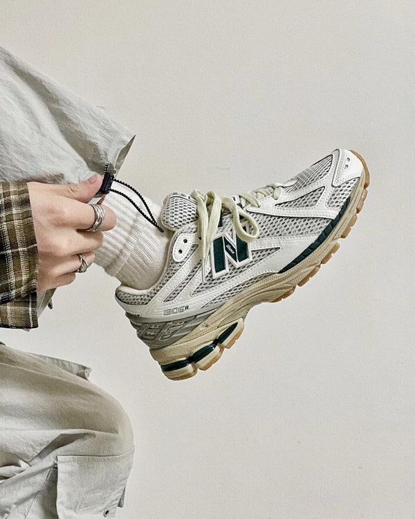 New Balance 1906R White Green Cream (M1906RQ) | SneakerClassics