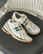 New Balance 1906R White Green Cream (M1906RQ) | SneakerClassics