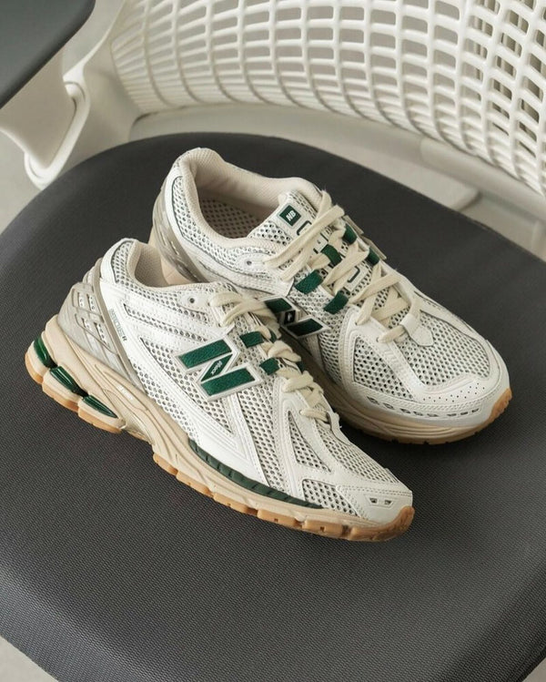 New Balance 1906R White Green Cream (M1906RQ) | SneakerClassics