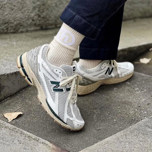 New Balance 1906R White Green Cream (M1906RQ) | SneakerClassics