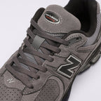 New Balance 2002R Castlerock Black (M2002REH) | SneakerClassics