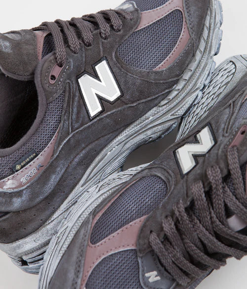 New Balance 2002R Gore-Tex Magnet Mood Indigo (M2002RXA) | SneakerClassics