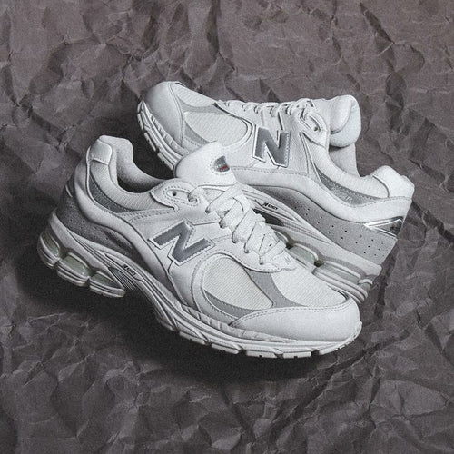 New Balance 2002R Gore-Tex White Brighton Grey (M2002RXM) | SneakerClassics