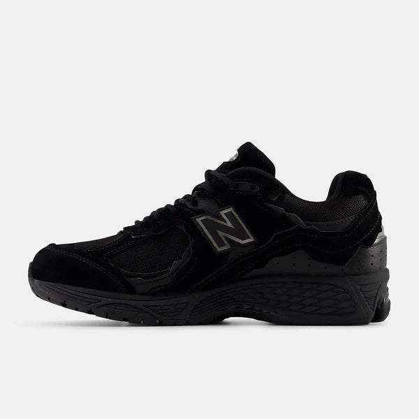New Balance 2002R Protection Pack Black (U2002DXB) | SneakerClassics