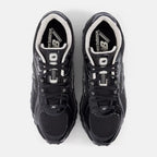 New Balance 204L Black Timberwolf (U204LMRA) | SneakerClassics