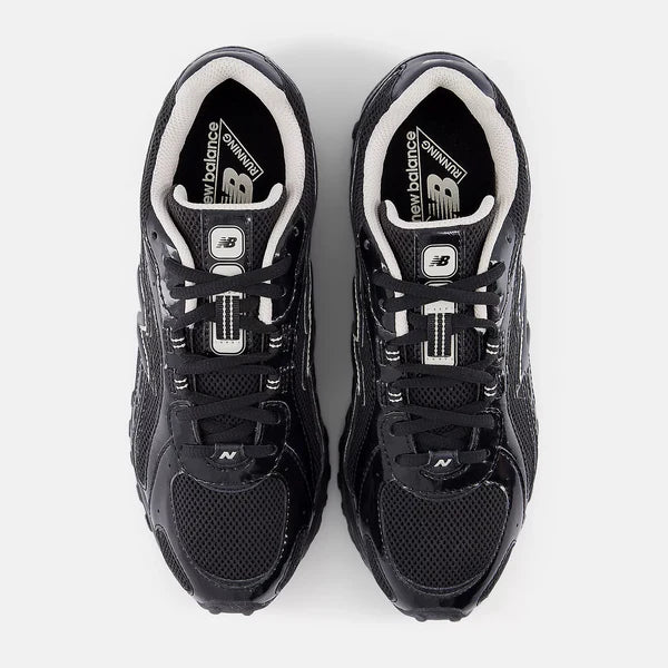 New Balance 204L Black Timberwolf (U204LMRA) | SneakerClassics