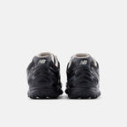 New Balance 204L Black Timberwolf (U204LMRA) | SneakerClassics
