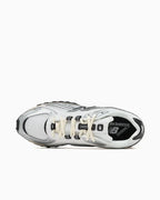 New Balance 204L Silver Metallic Black (U) | SneakerClassics