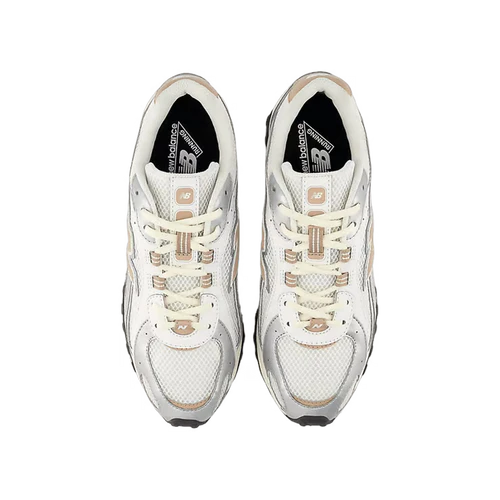 New Balance 204L Silver Metallic Flat Taupe (U204LSWA) | SneakerClassics
