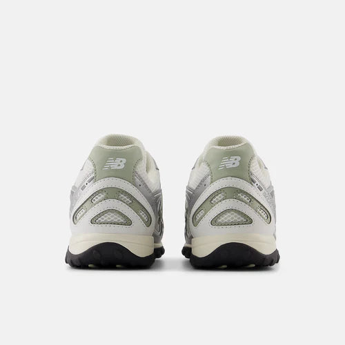 New Balance 204L Silver Metallic Sage Green (U204LSWB) | SneakerClassics